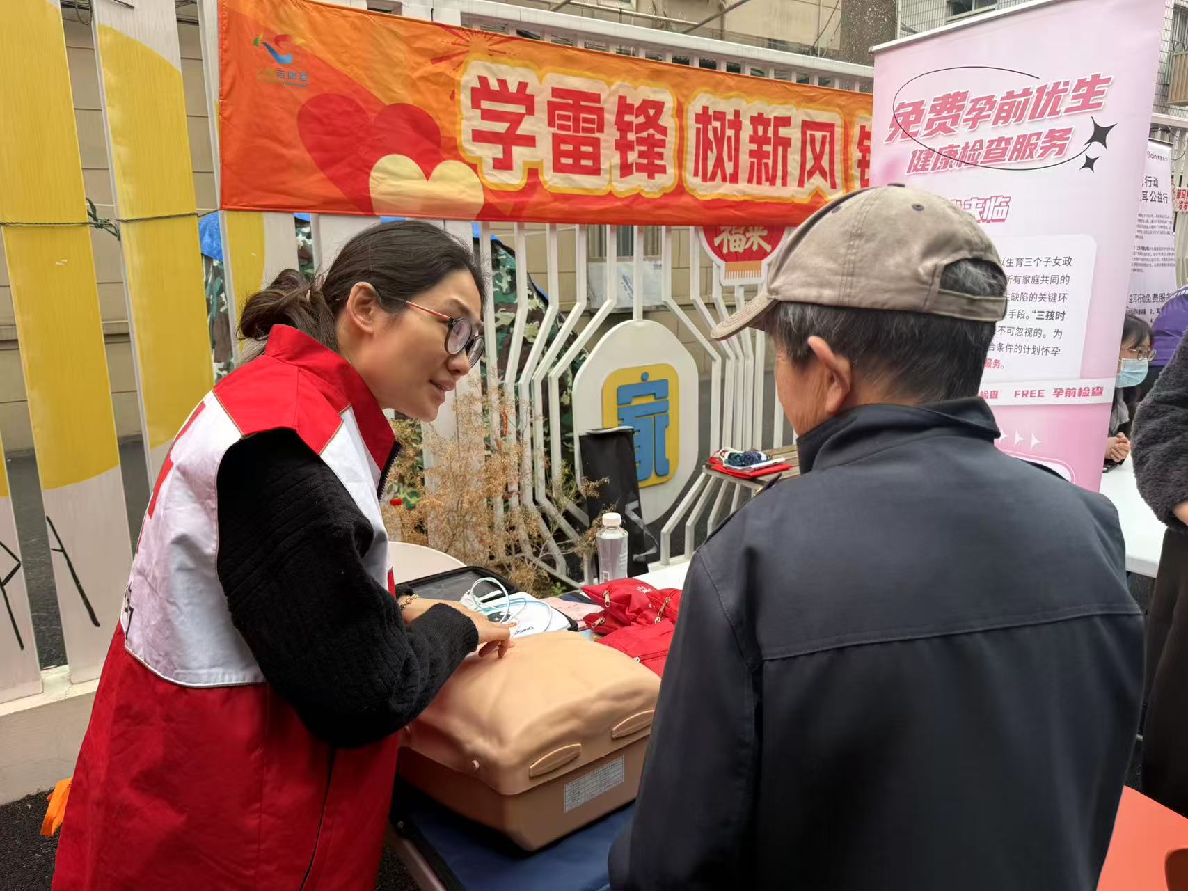 欧阳.jpg 欧阳.jpg