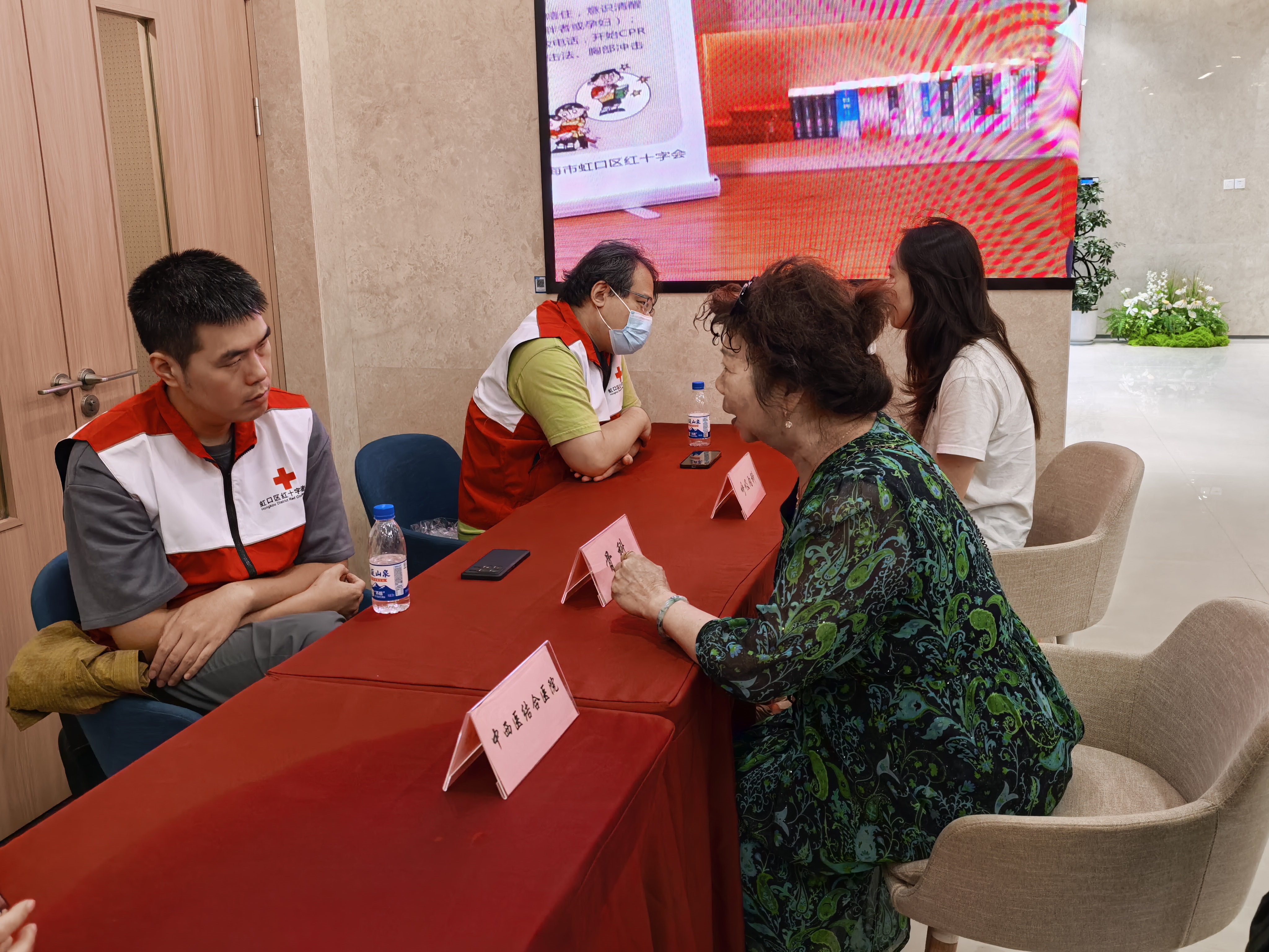 f1169eecccb2cff7f910031d05abfe10.jpg